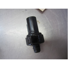 19J040 Engine Oil Pressure Sensor For 11-13 Kia Sorento  3.5 393003C100